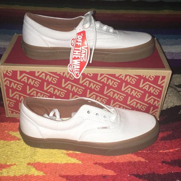 Vans Shoes - Vans True White Gumsole Era